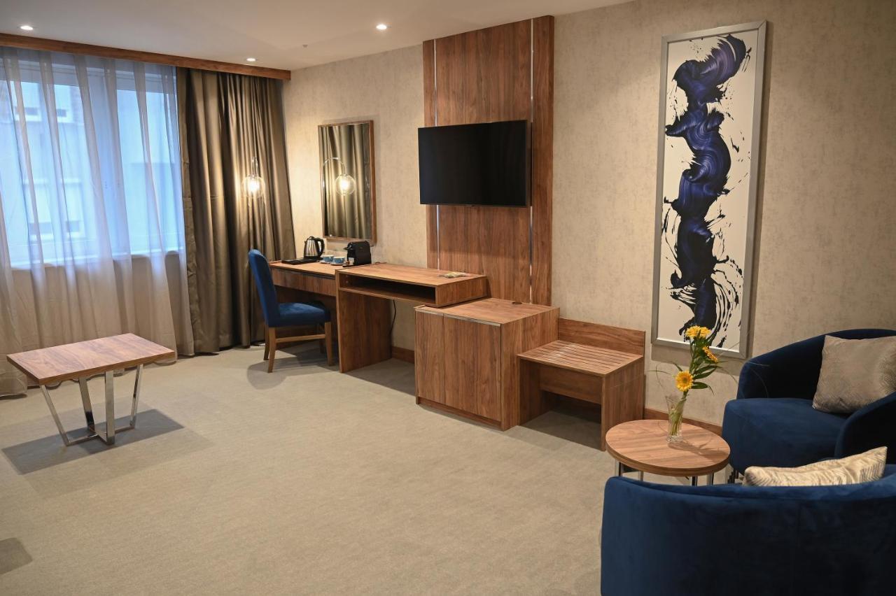 Hotel Foldana Budapest Bagian luar foto