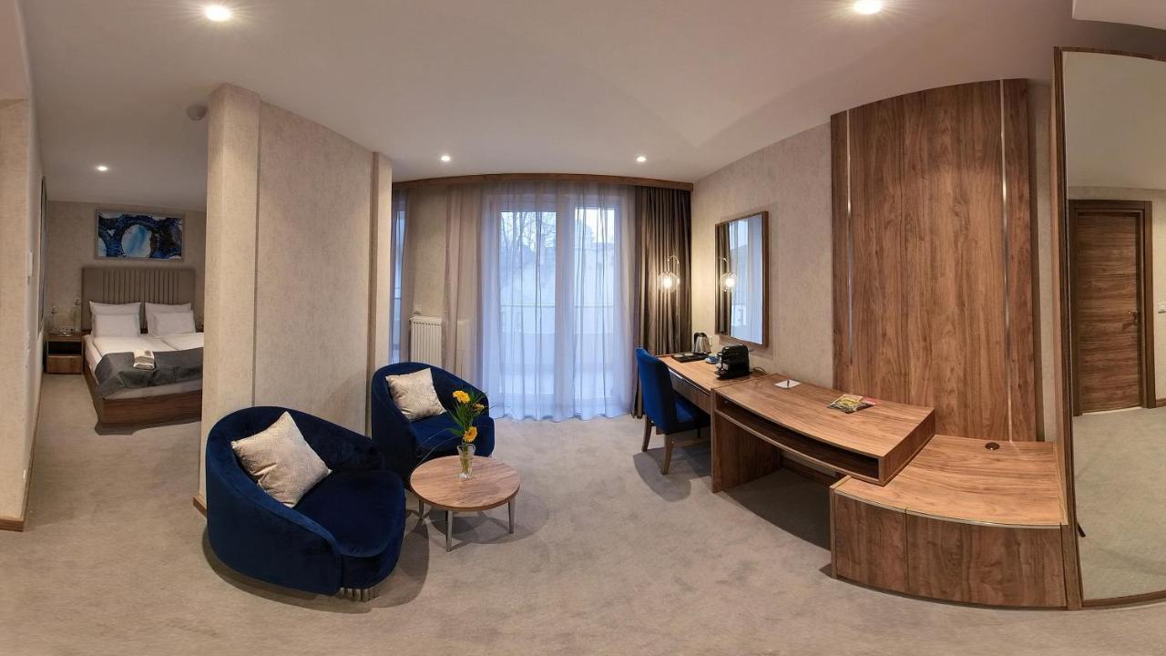 Hotel Foldana Budapest Bagian luar foto