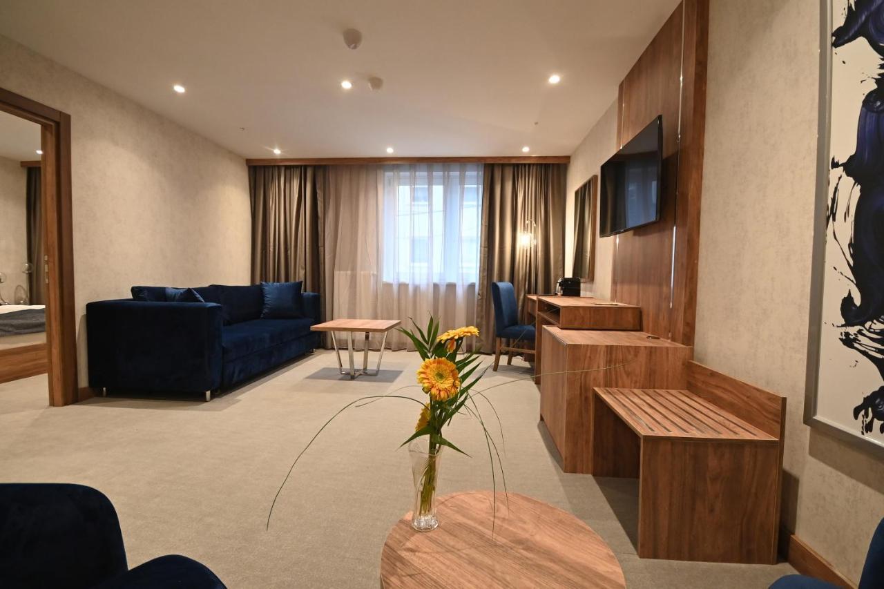 Hotel Foldana Budapest Bagian luar foto
