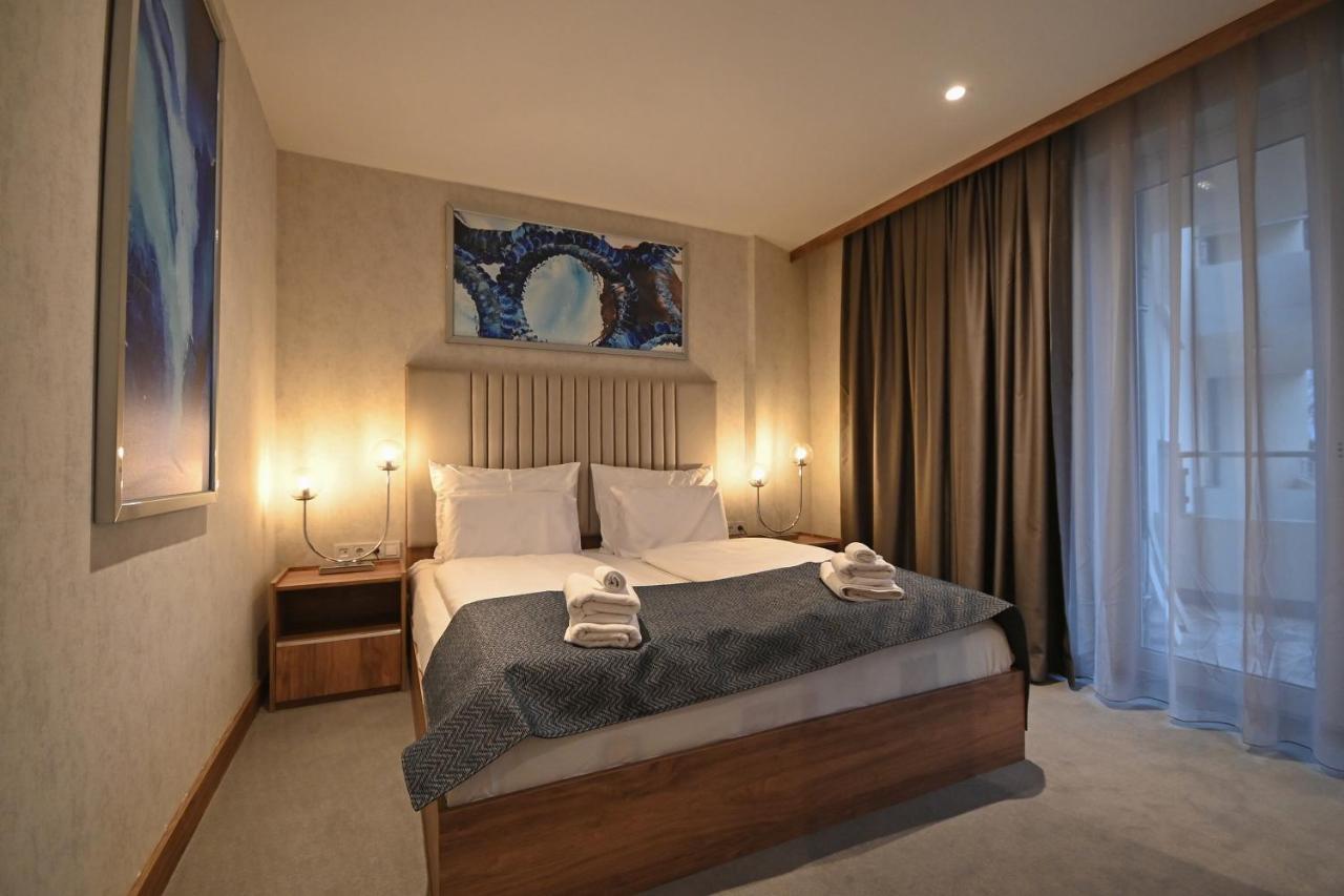 Hotel Foldana Budapest Bagian luar foto