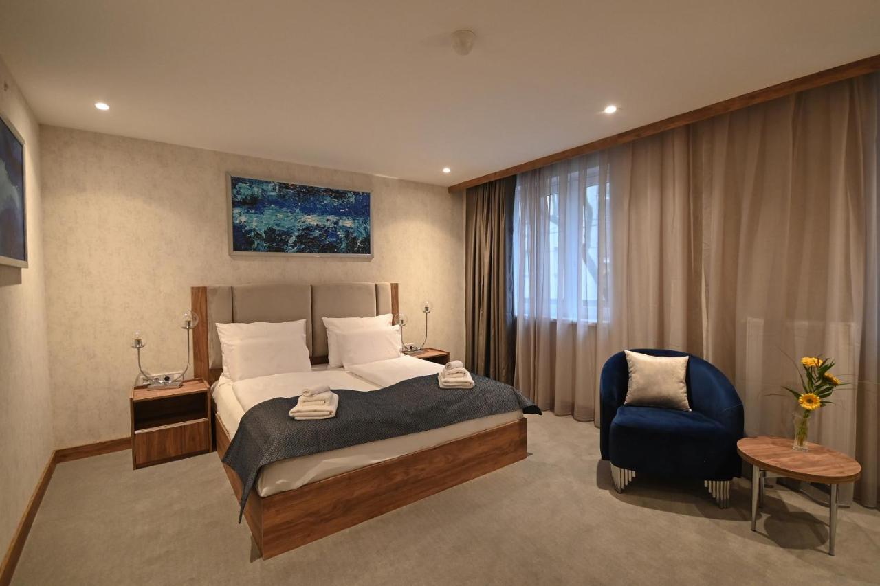 Hotel Foldana Budapest Bagian luar foto