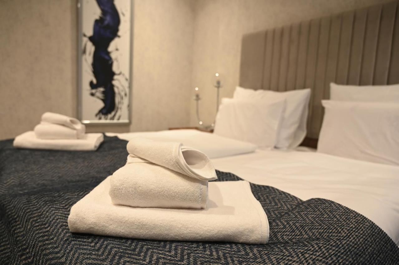Hotel Foldana Budapest Bagian luar foto