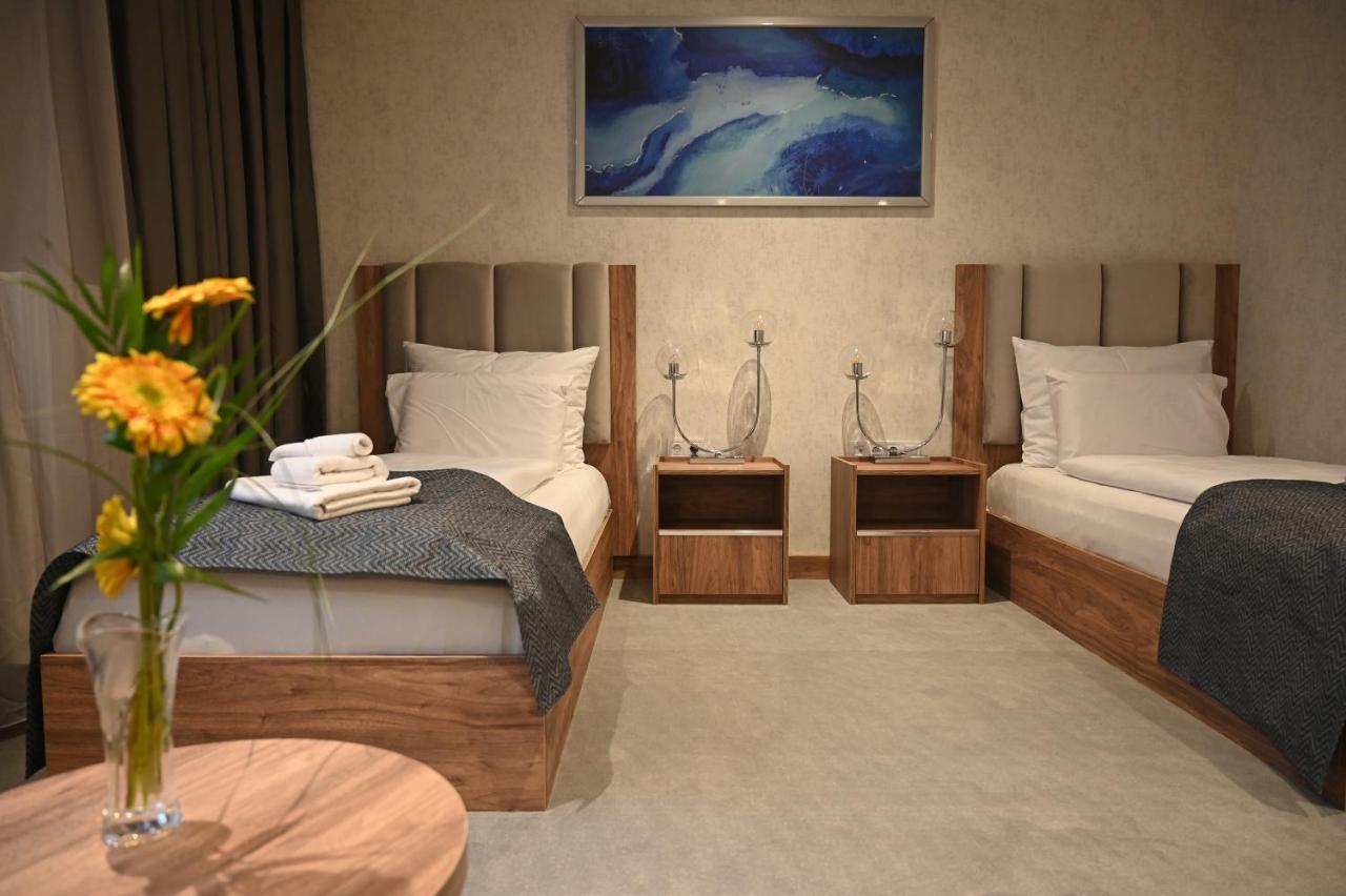 Hotel Foldana Budapest Bagian luar foto