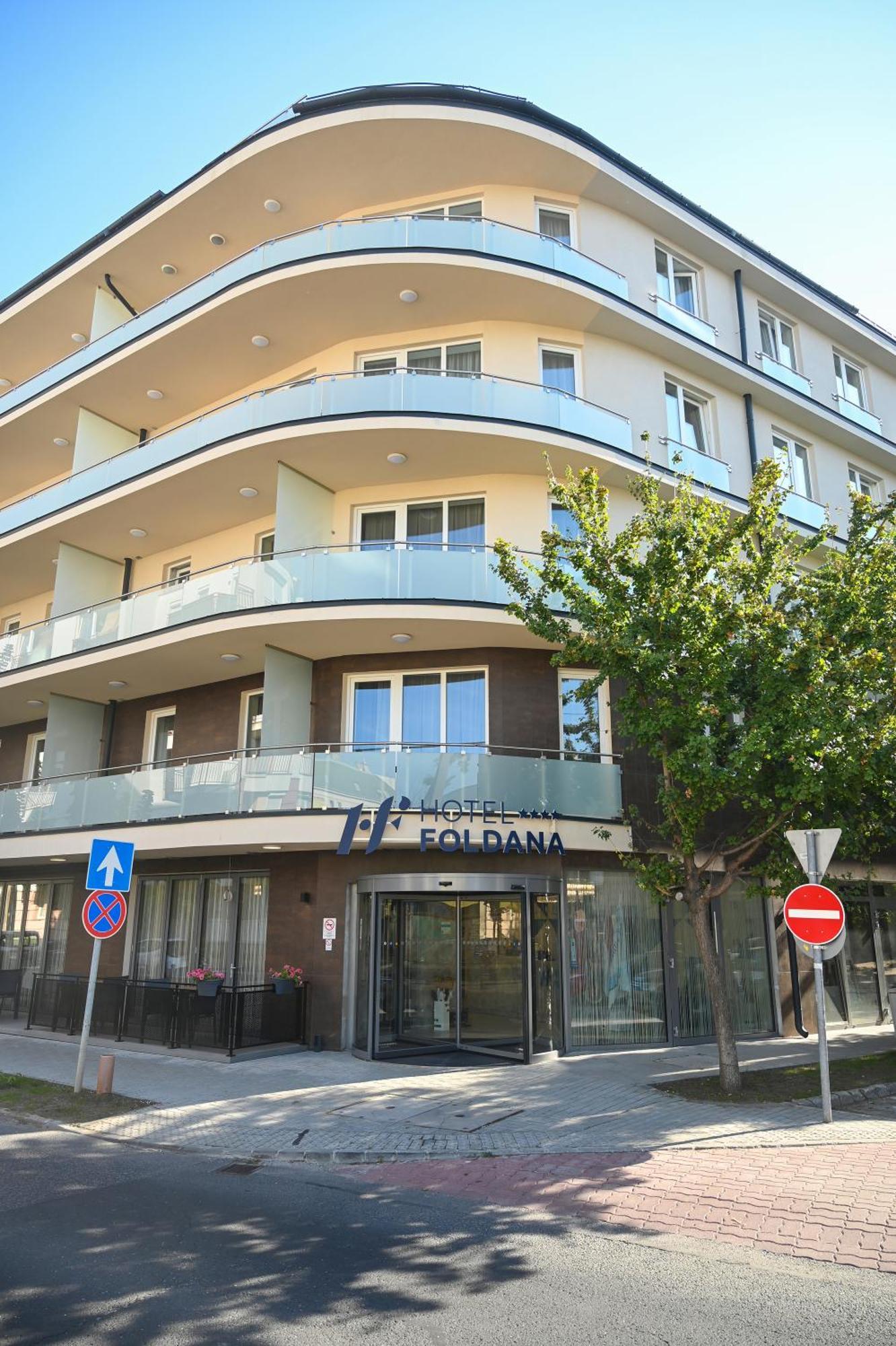 Hotel Foldana Budapest Bagian luar foto