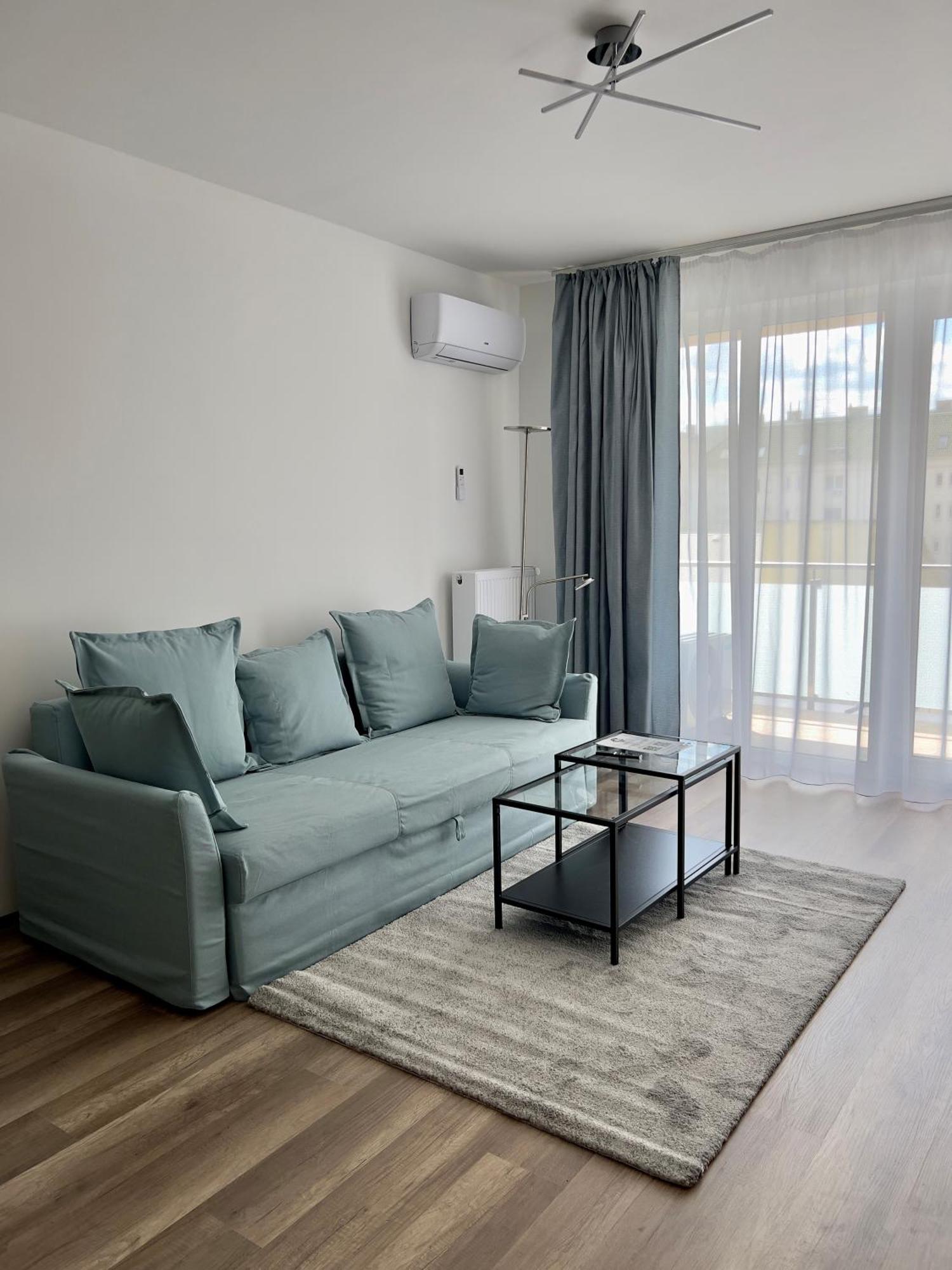 Hotel Foldana Budapest Bagian luar foto