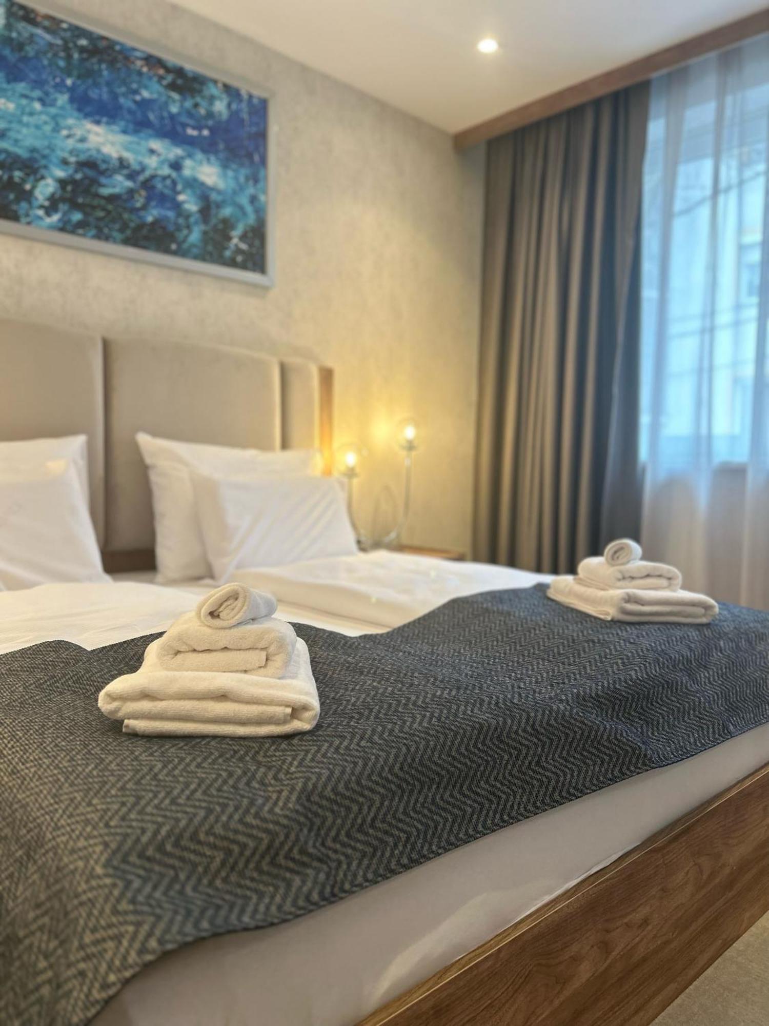 Hotel Foldana Budapest Bagian luar foto